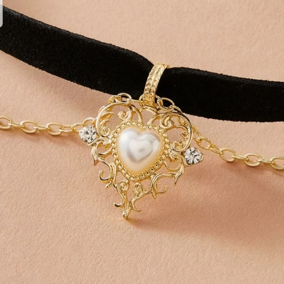 *Andrea* Retro Choker - Picture 3 of 4